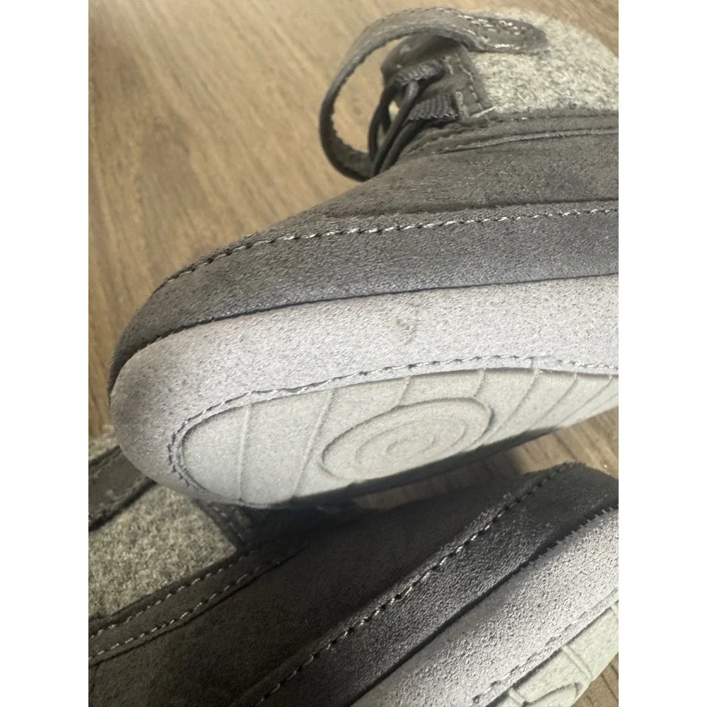 Surprize by Stride Rite Baby Boots‎ Gray Faux Fur Lined Soft Sole 12-18 Months